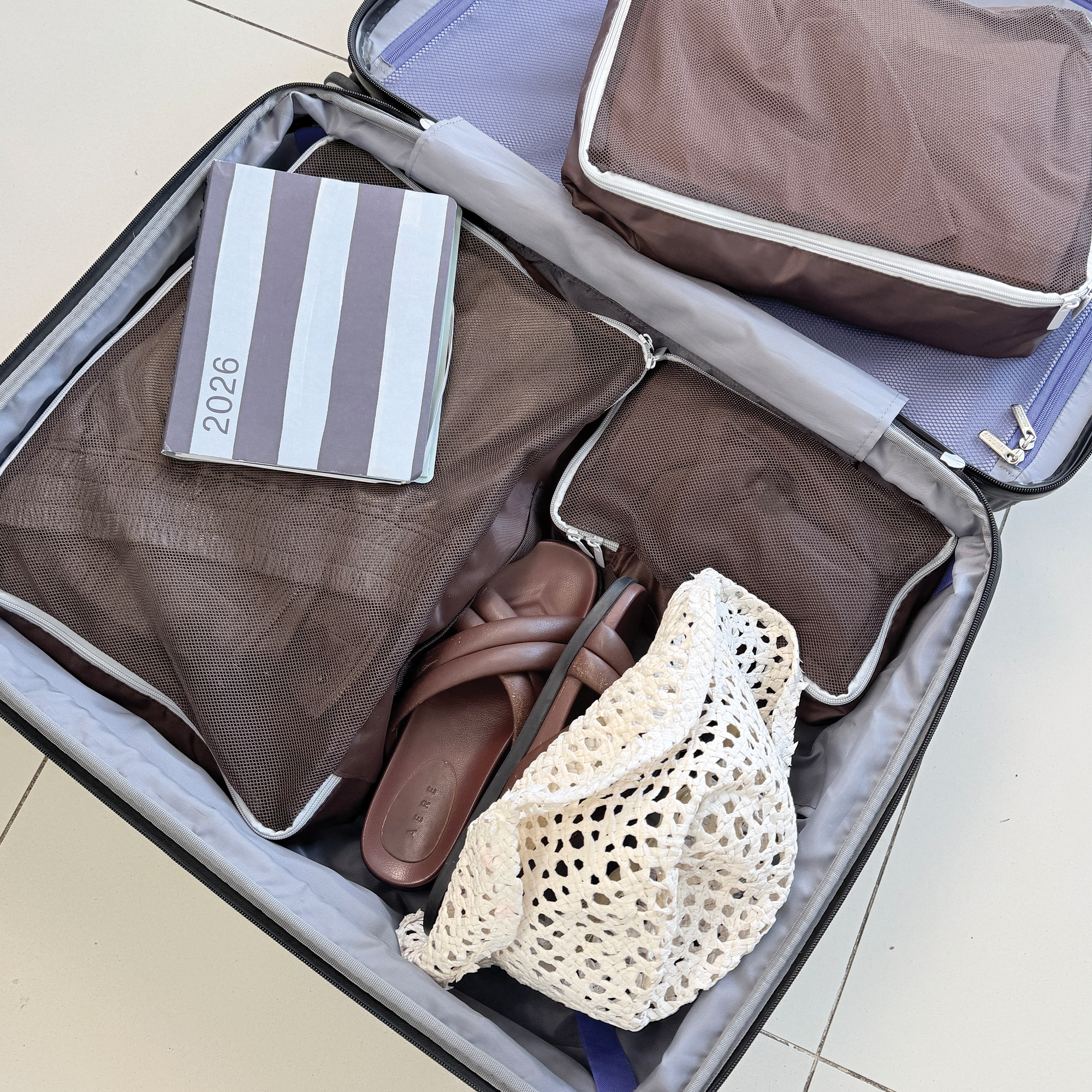 THE ART OF PACKING